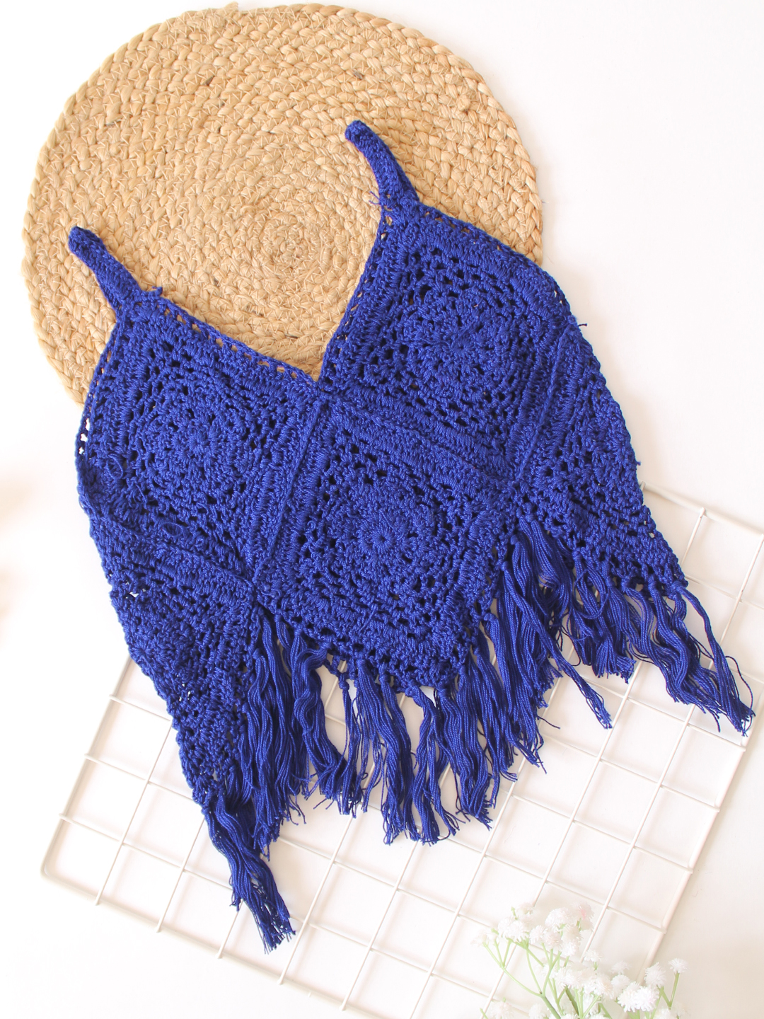 Woonie Handmade Sleeveless Fringes Detailing Crochet Top - Navy