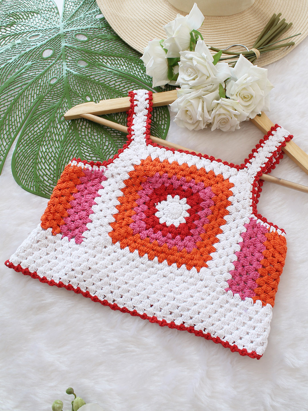 Woonie Handmade Crochet Crop Top - White