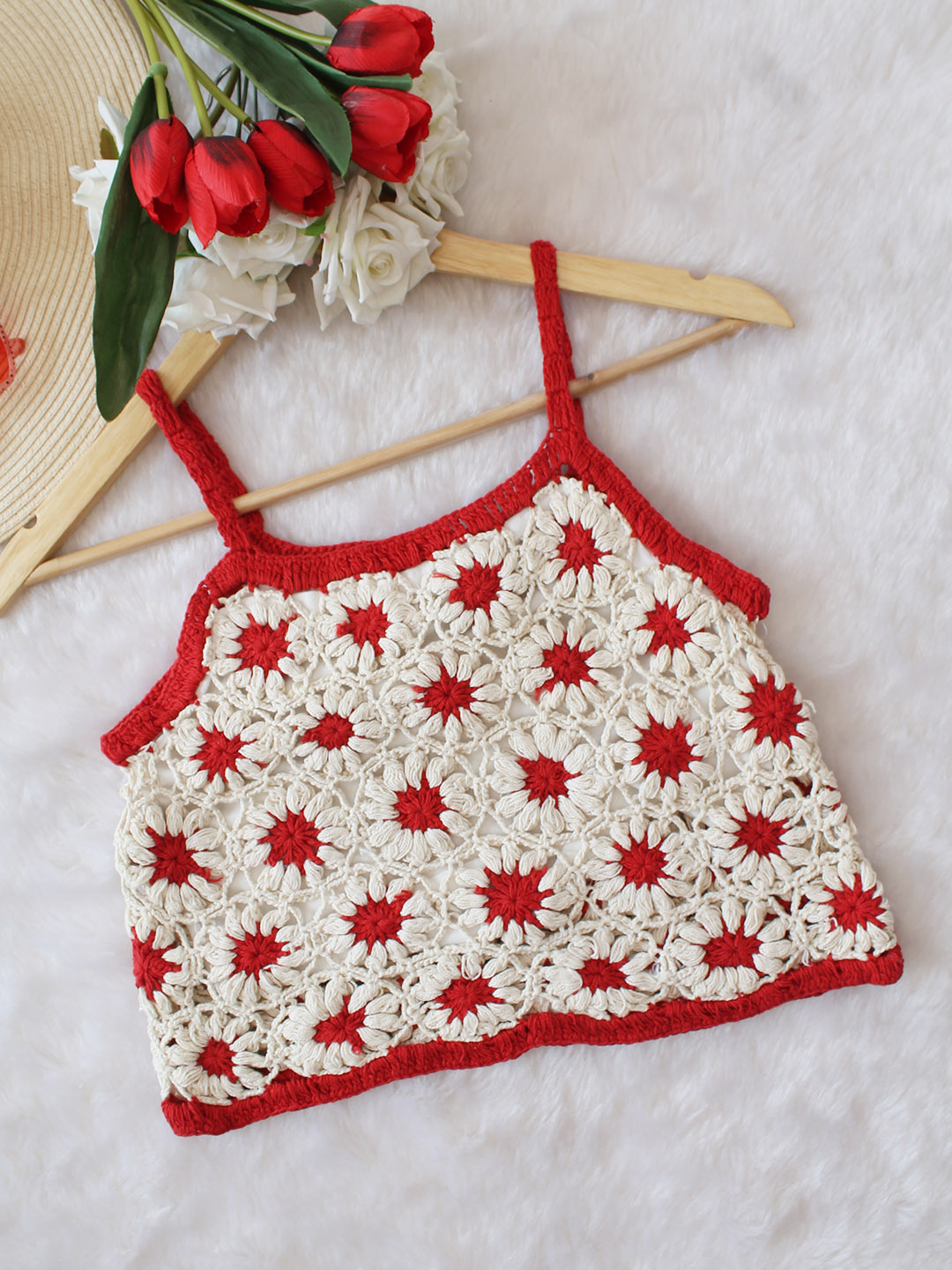 Woonie Handmade Crochet Daisy Top - Red
