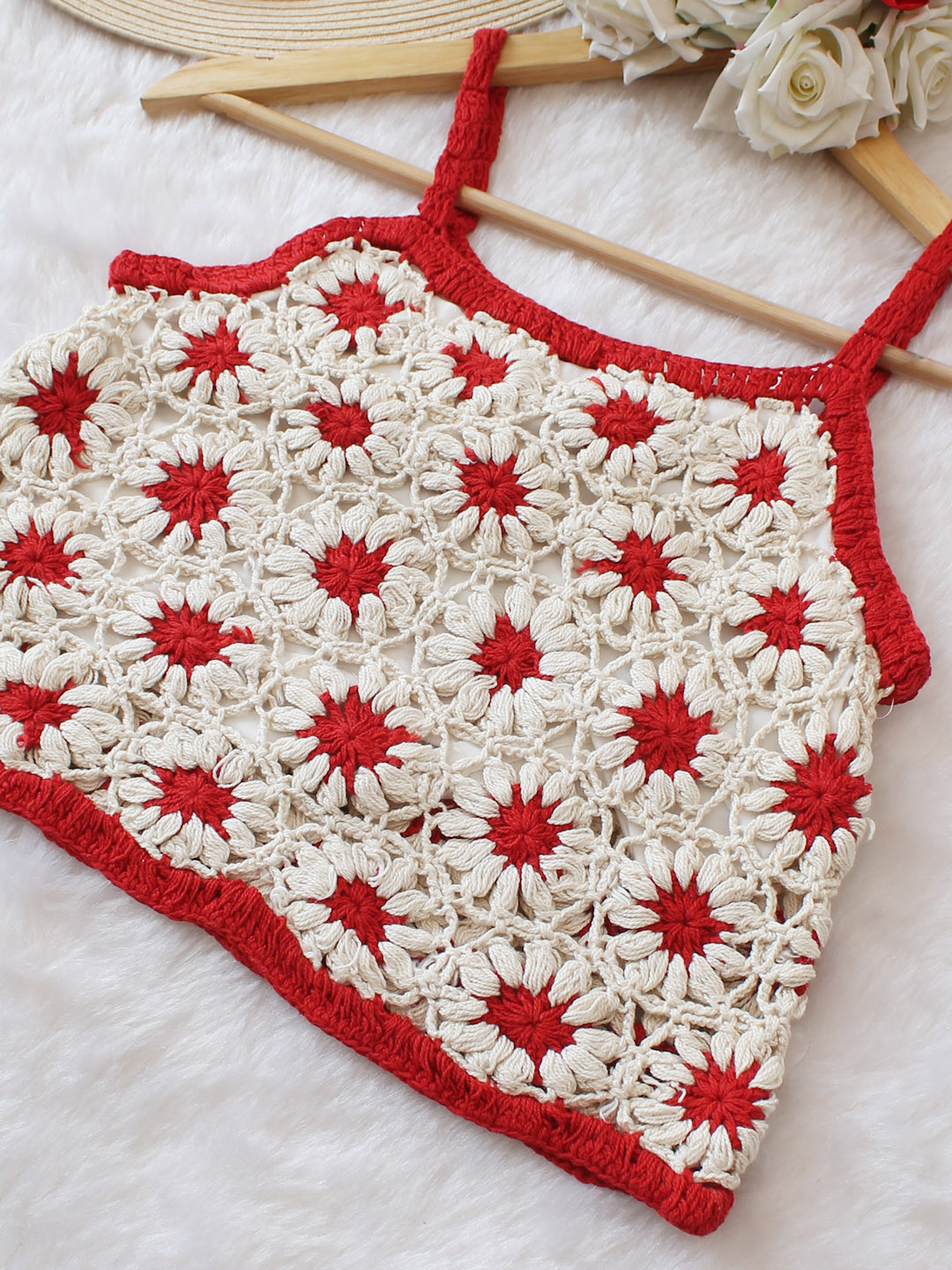 Woonie Handmade Crochet Daisy Top - Red