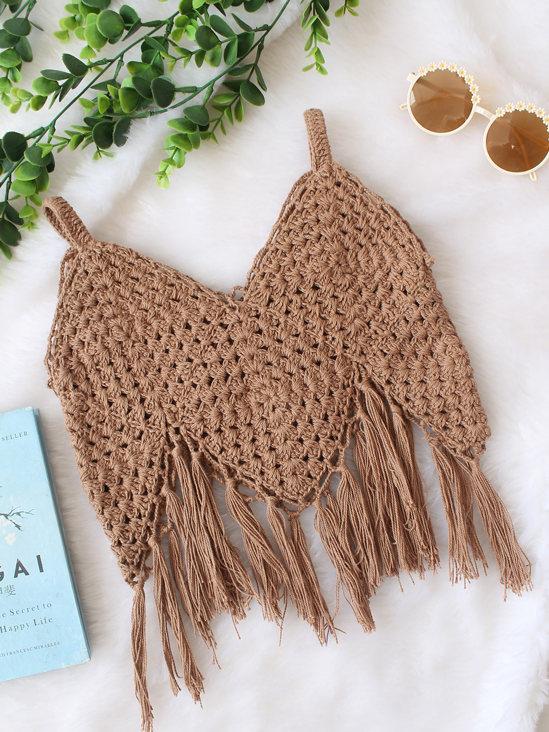 Woonie Handmade Sleeveless Fringes Detailing Crochet Top - Brown