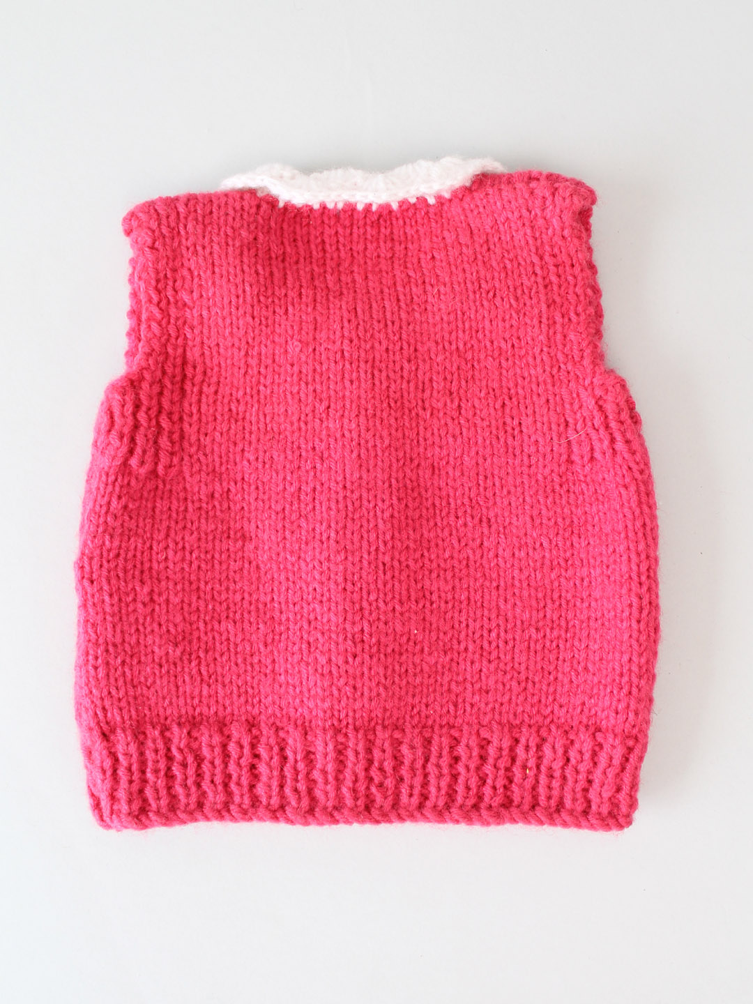 Hand Knitted Heart Detailing Front Openable Childrens Vest-Pink