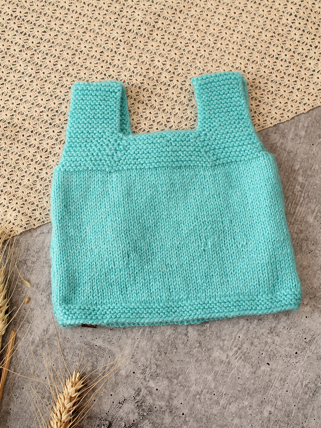 Woonie Handknitted Bee Embroidered Vest - Blue