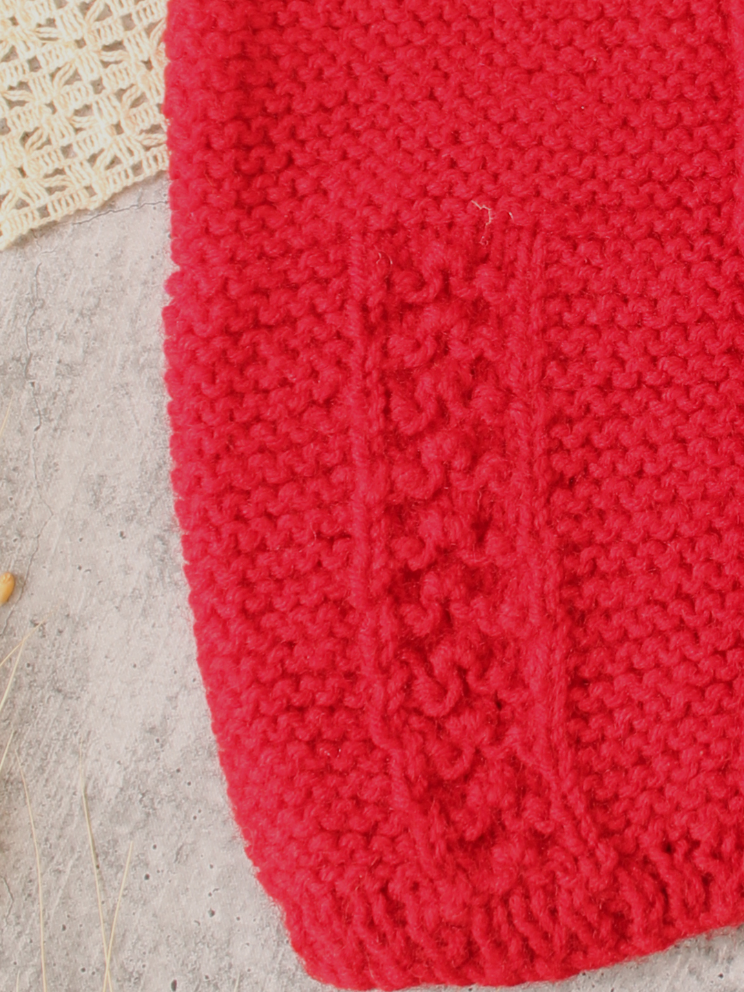 Woonie Handknitted Cable Detail Christmas Vest - Red