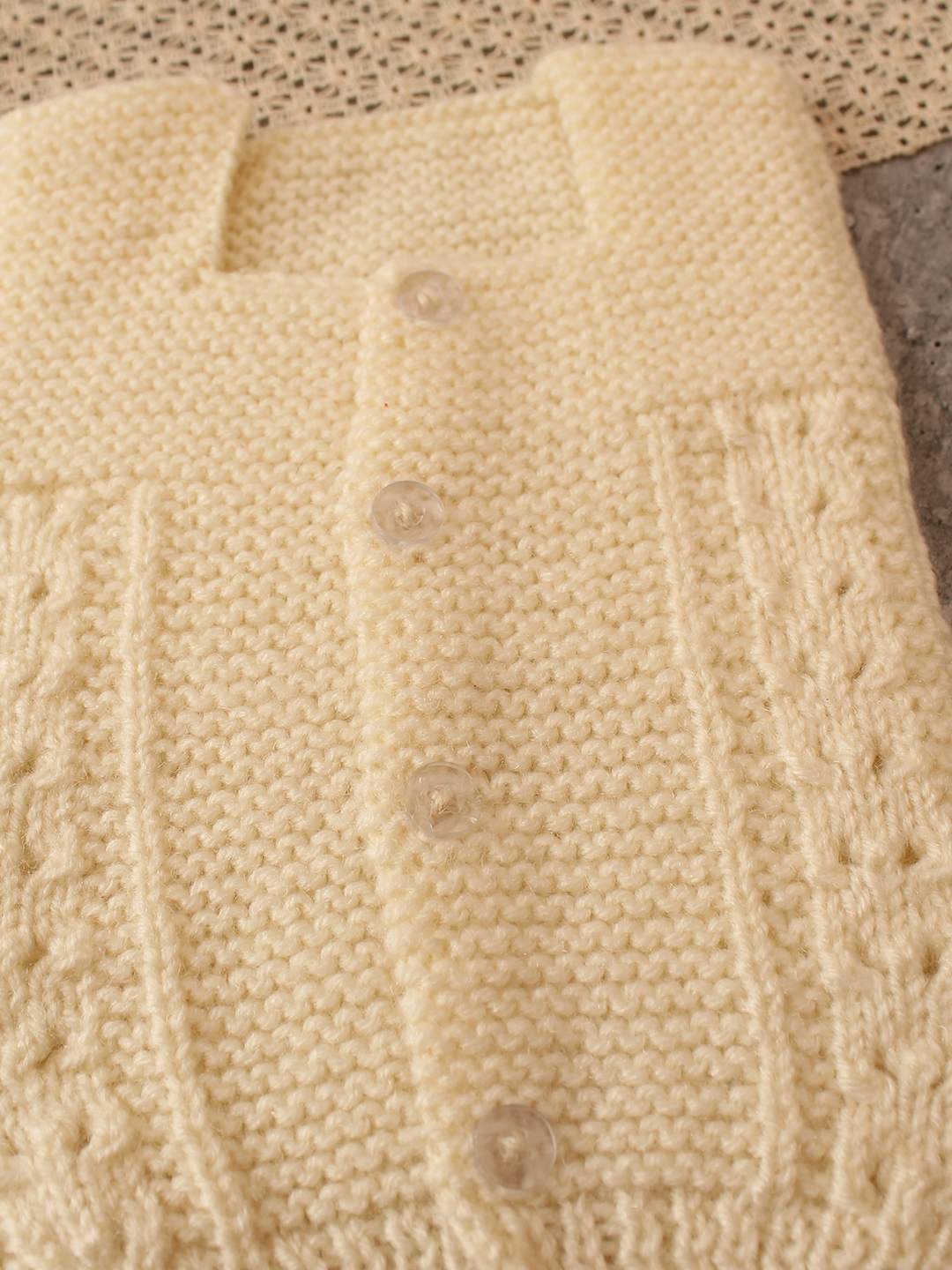 Woonie Handknitted Cable Detail Vest - Yellow