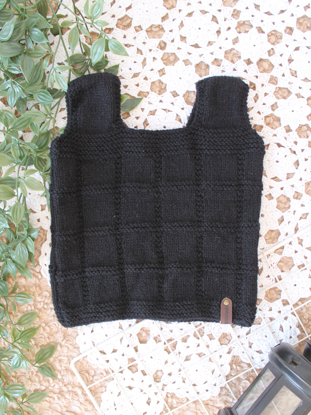 Woonie Handknitted Self Design Vest - Black