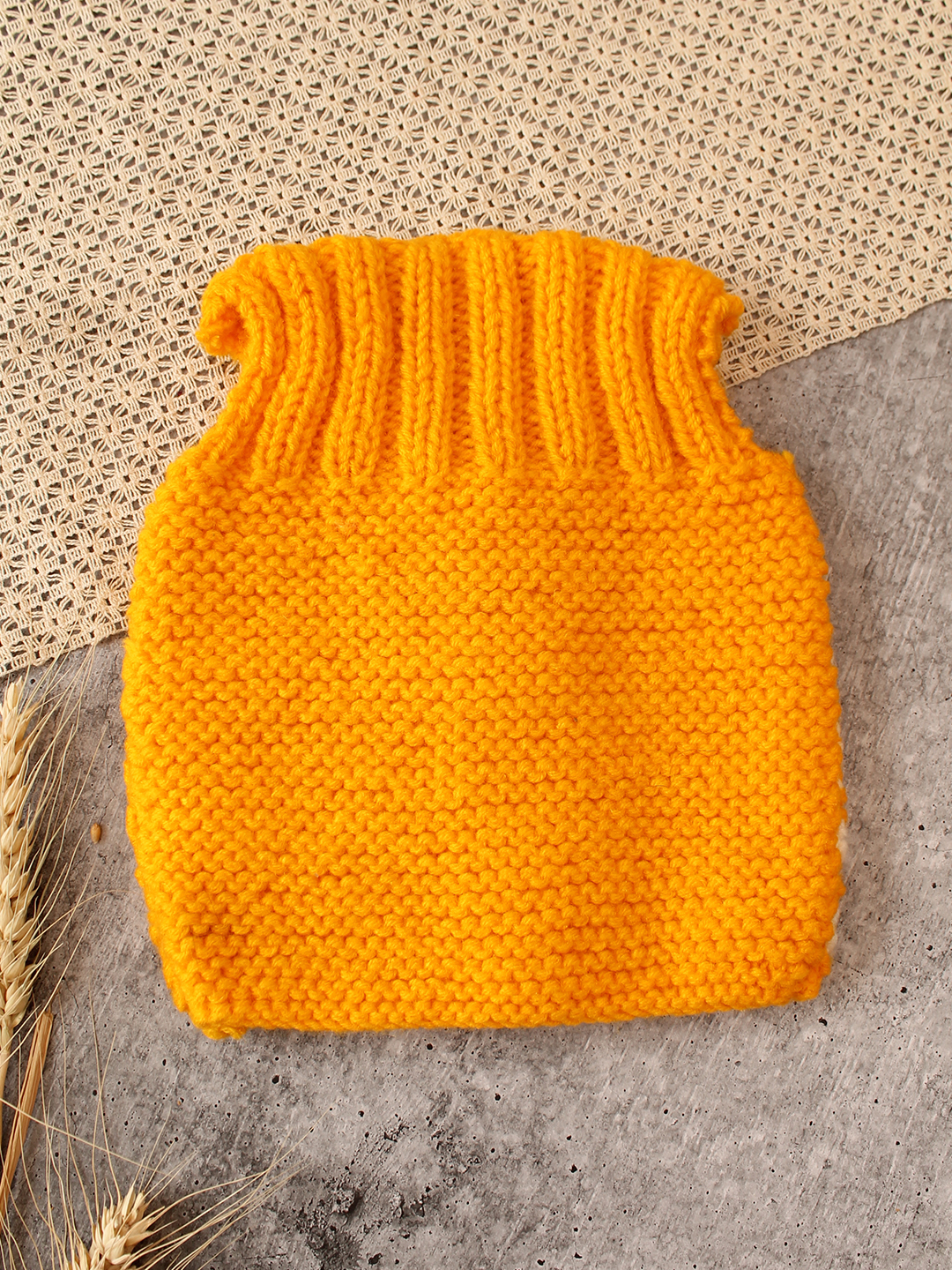 Woonie Handknitted Floral Vest - Orange