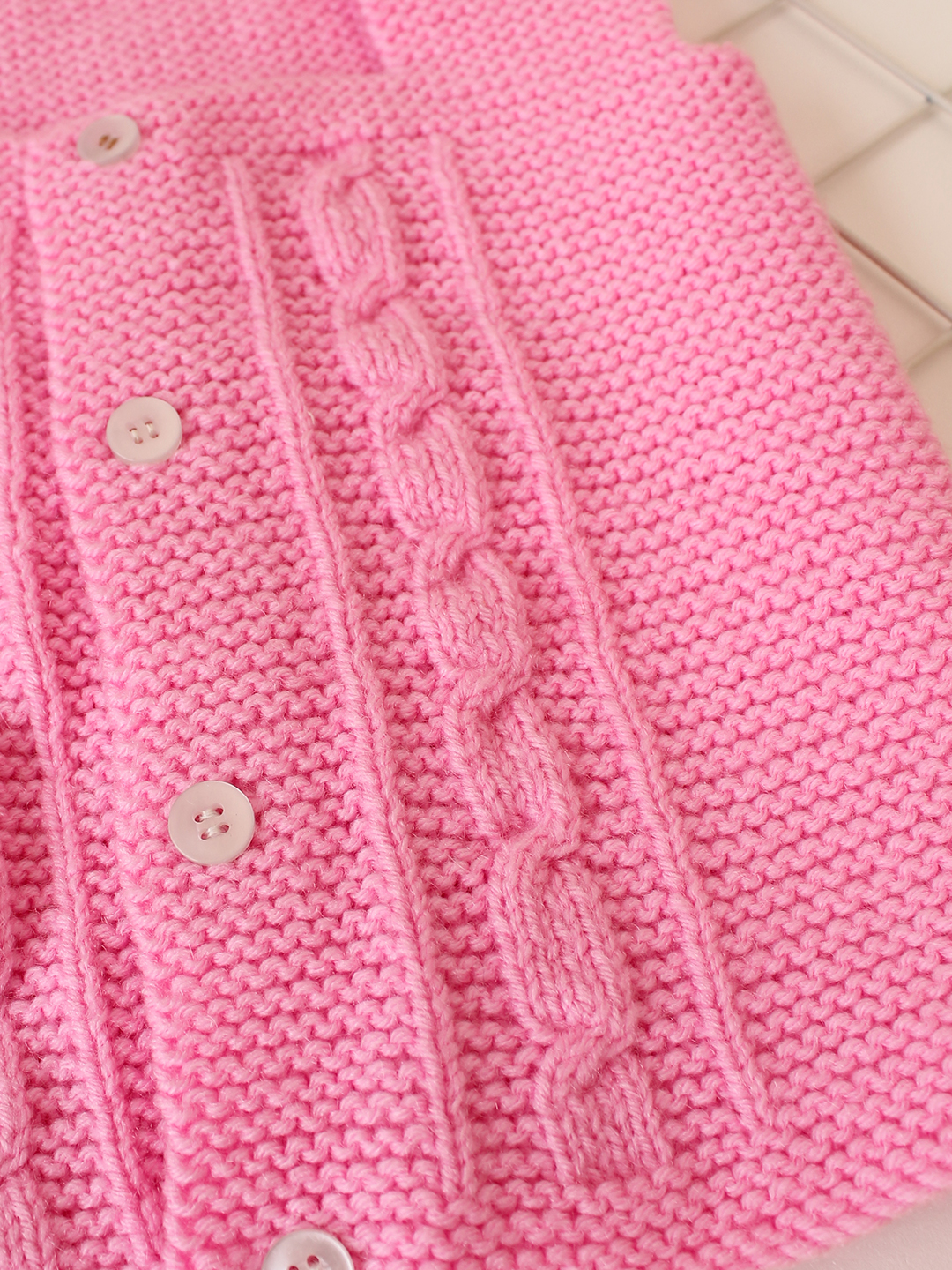 Woonie Handknitted Cable Detail Vest - Pink