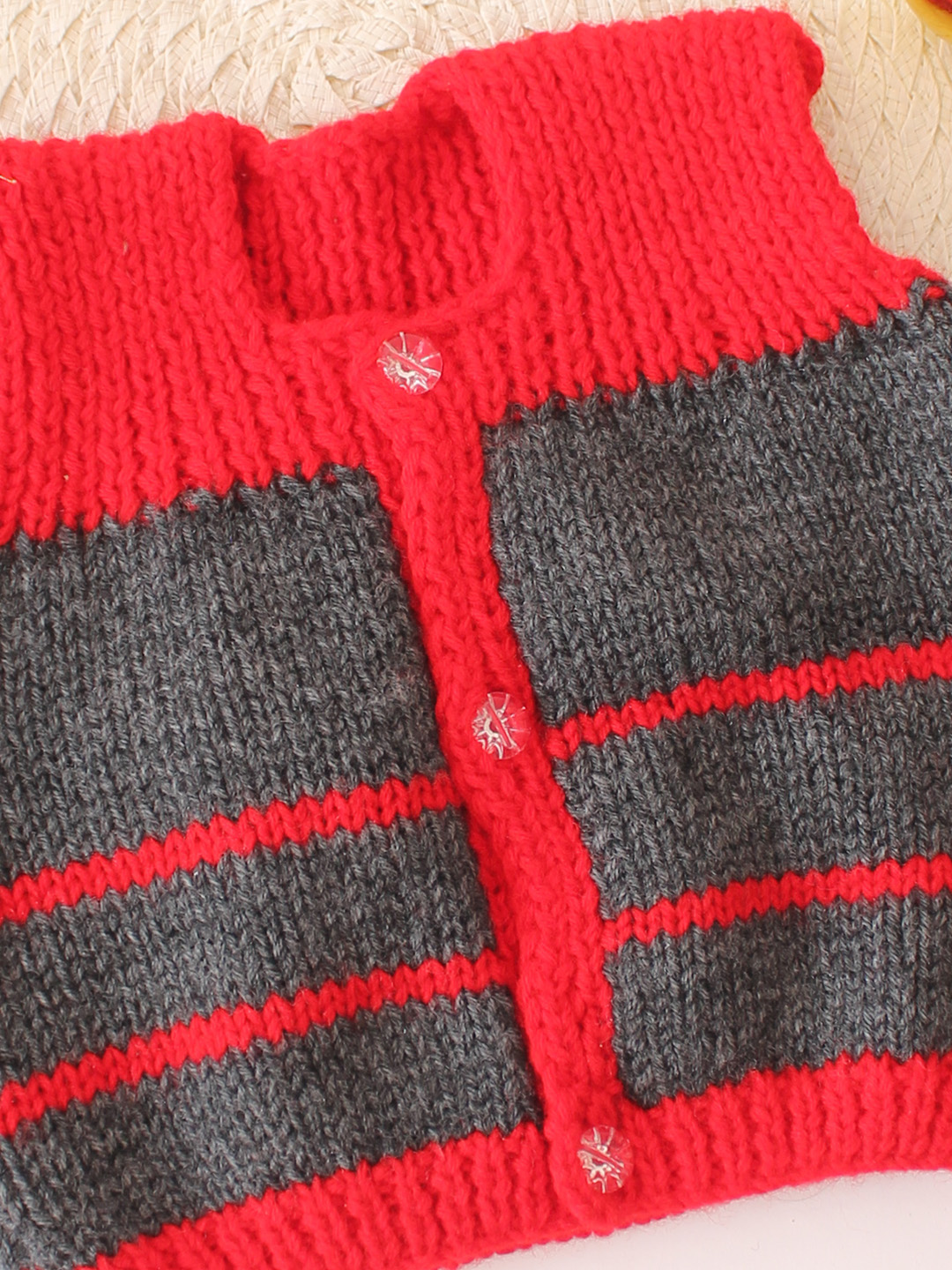 Woonie Handknitted Dual Color Woolen Vest - Red