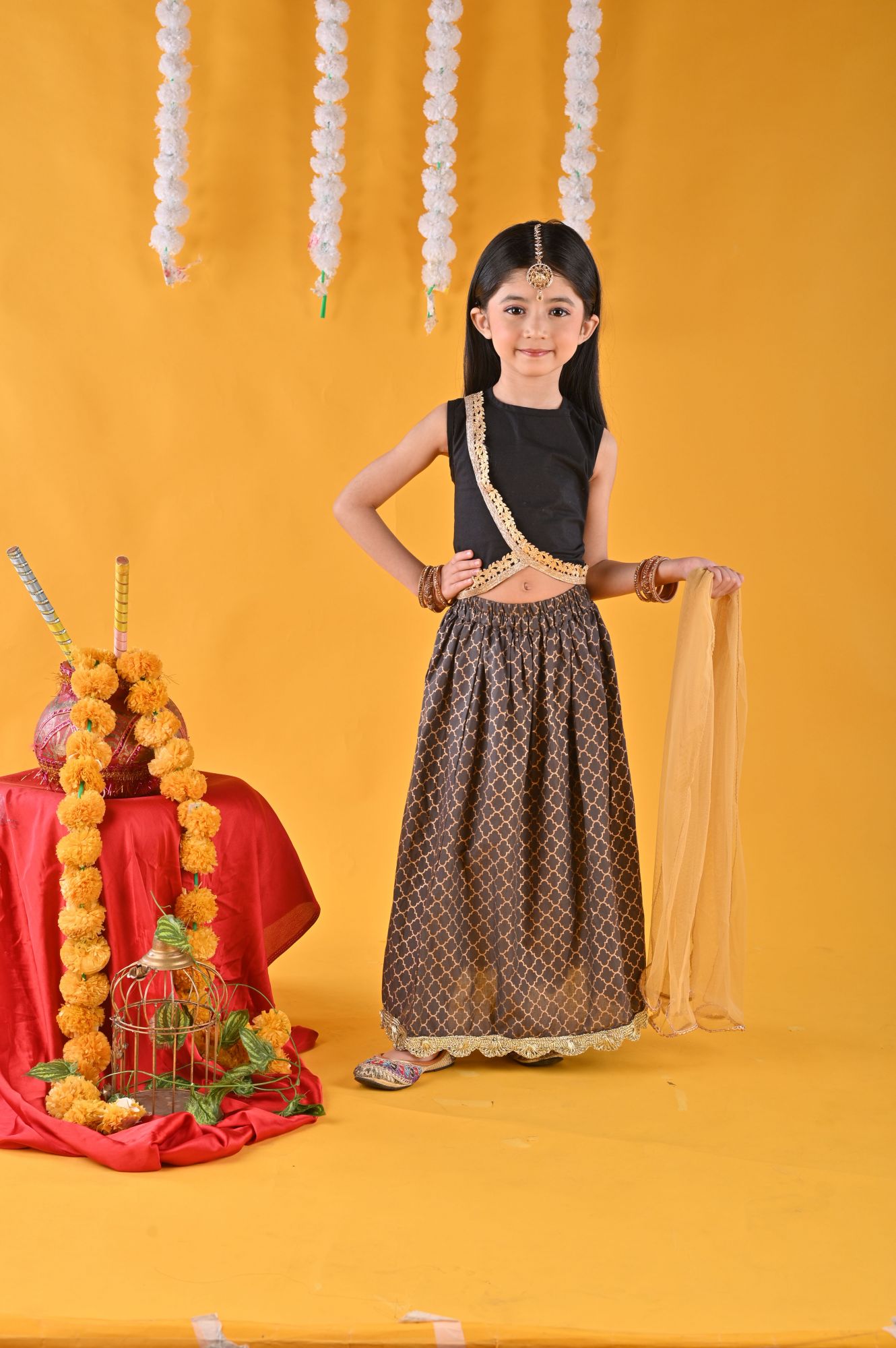 Woonie Sleeveless Zardosi Lace Design Choli With Motif Lehenga & Dupatta - Black
