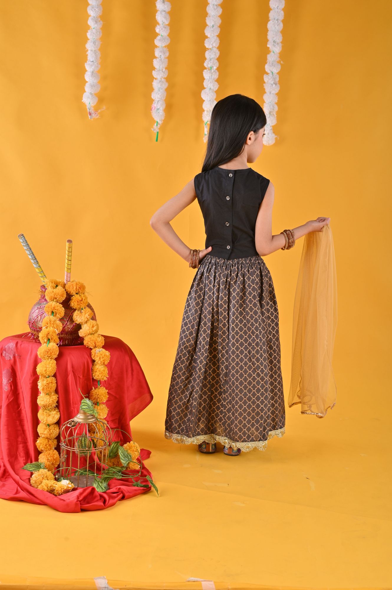 Woonie Sleeveless Zardosi Lace Design Choli With Motif Lehenga & Dupatta - Black