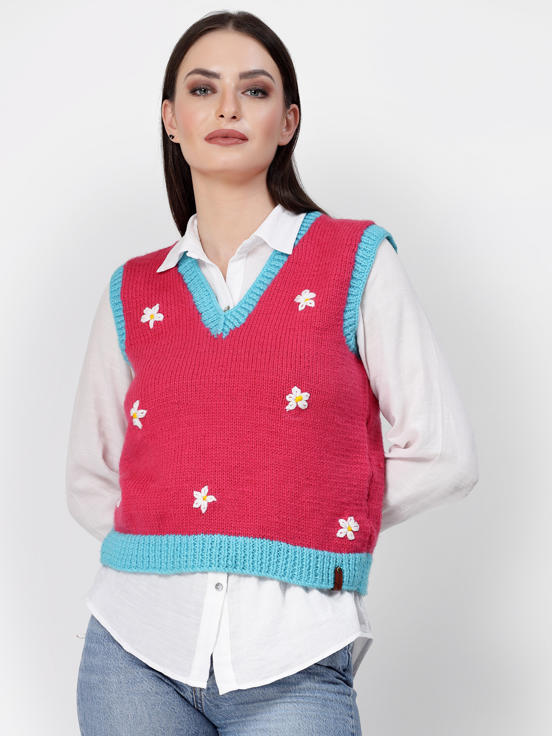 Handknitted Floral Embroidery Sleeveless Womens Magenta Sweater