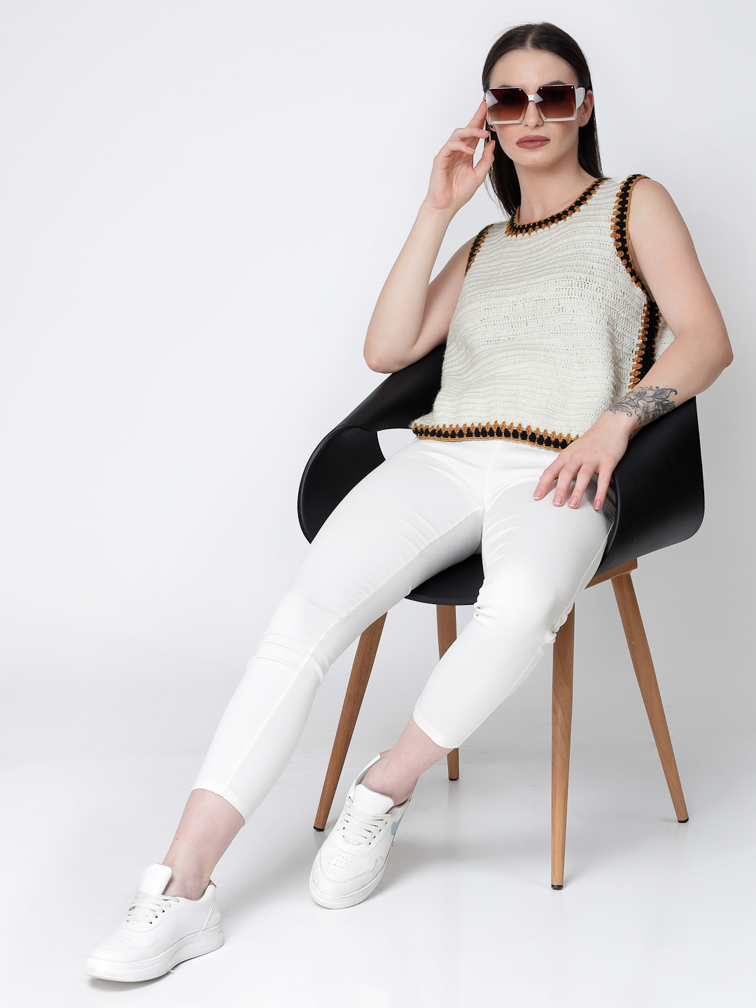 Velvery Handmade Crochet Side Slit Sweater Vest - Off-White