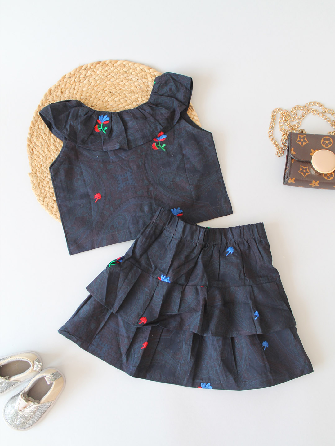 Woonie Sleeveless Flower Embroidered Top With Skirt - Blue