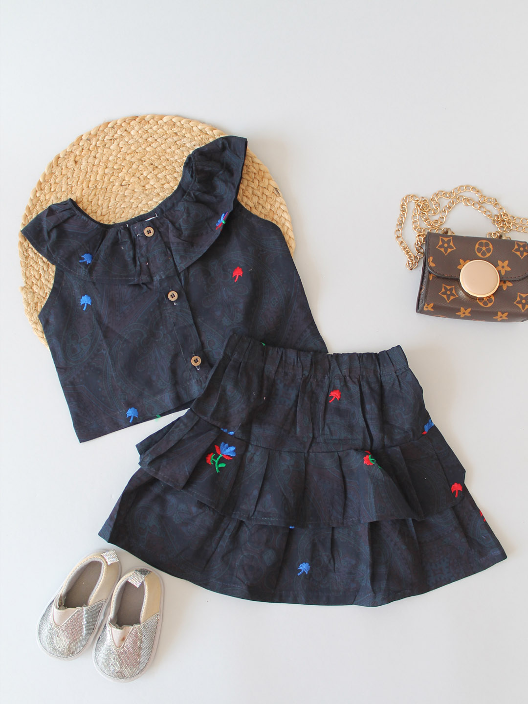 Woonie Sleeveless Flower Embroidered Top With Skirt - Blue