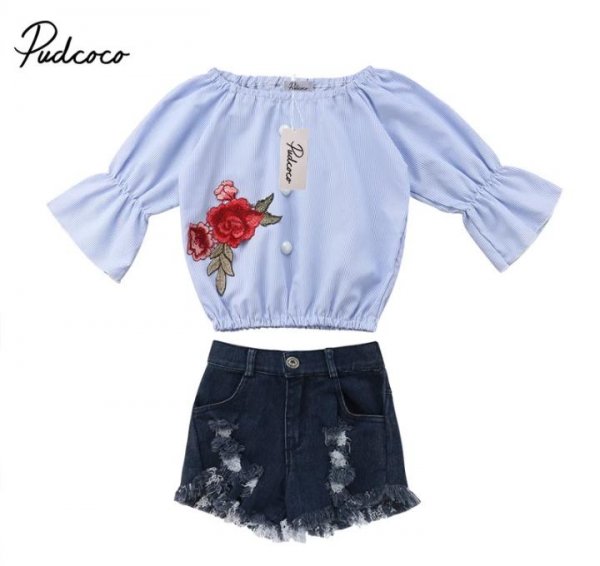 Image of Floral applique Top with Distressed Denim Shorts