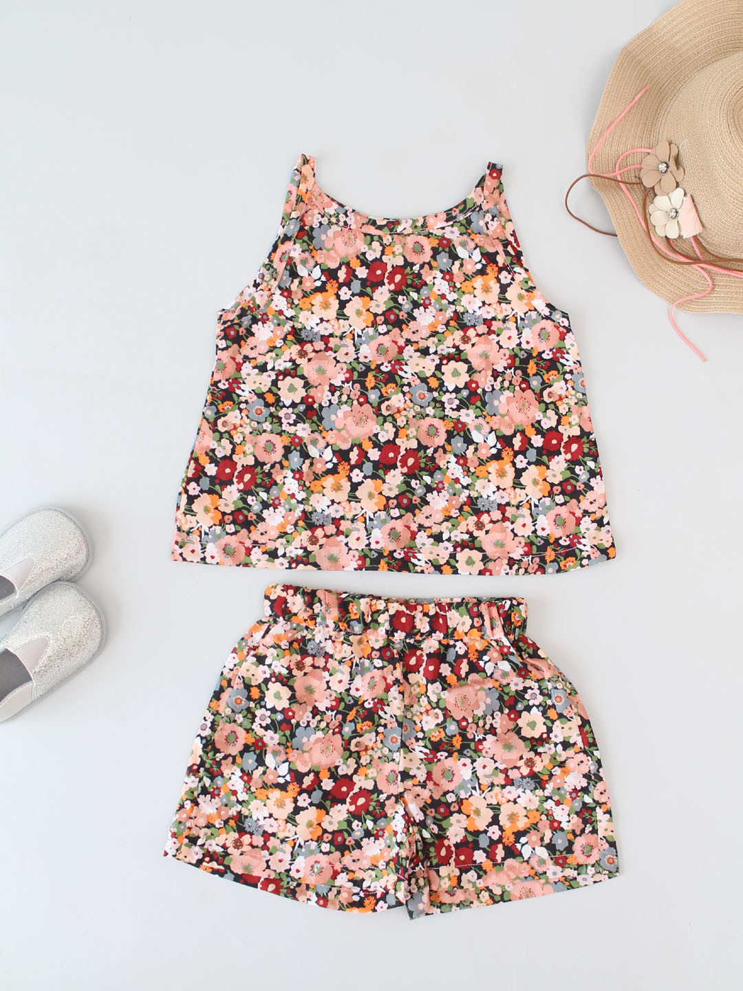 Floral Printed Back Button Closure Top & Shorts Set - Brown