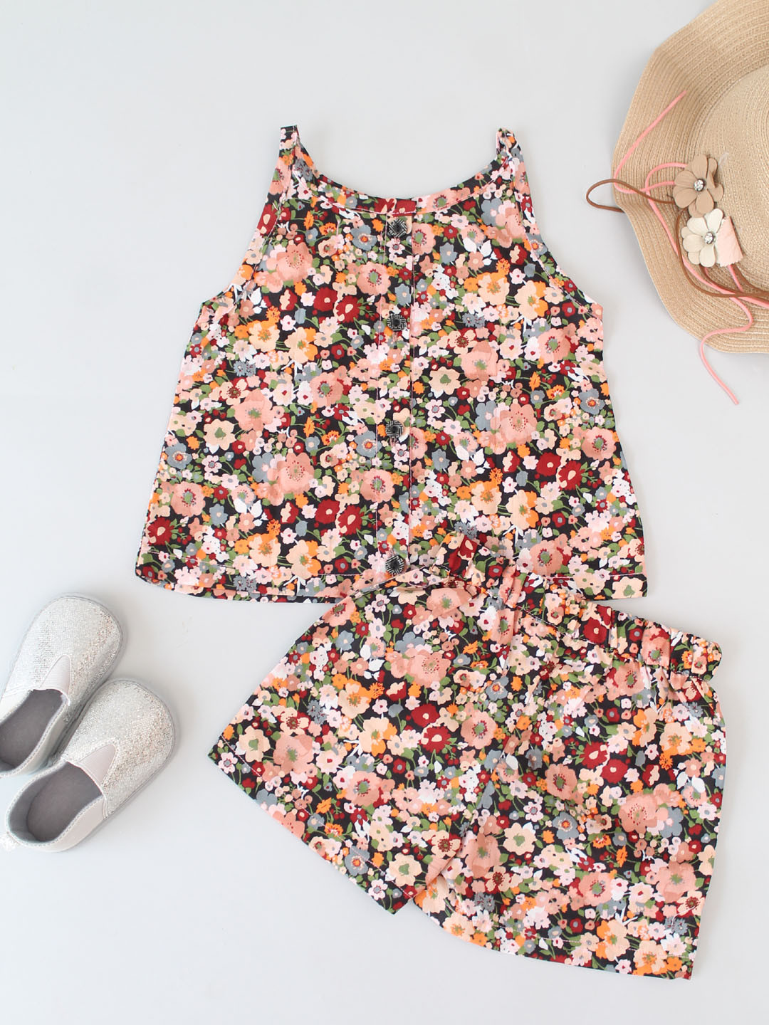 Floral Printed Back Button Closure Top & Shorts Set - Brown