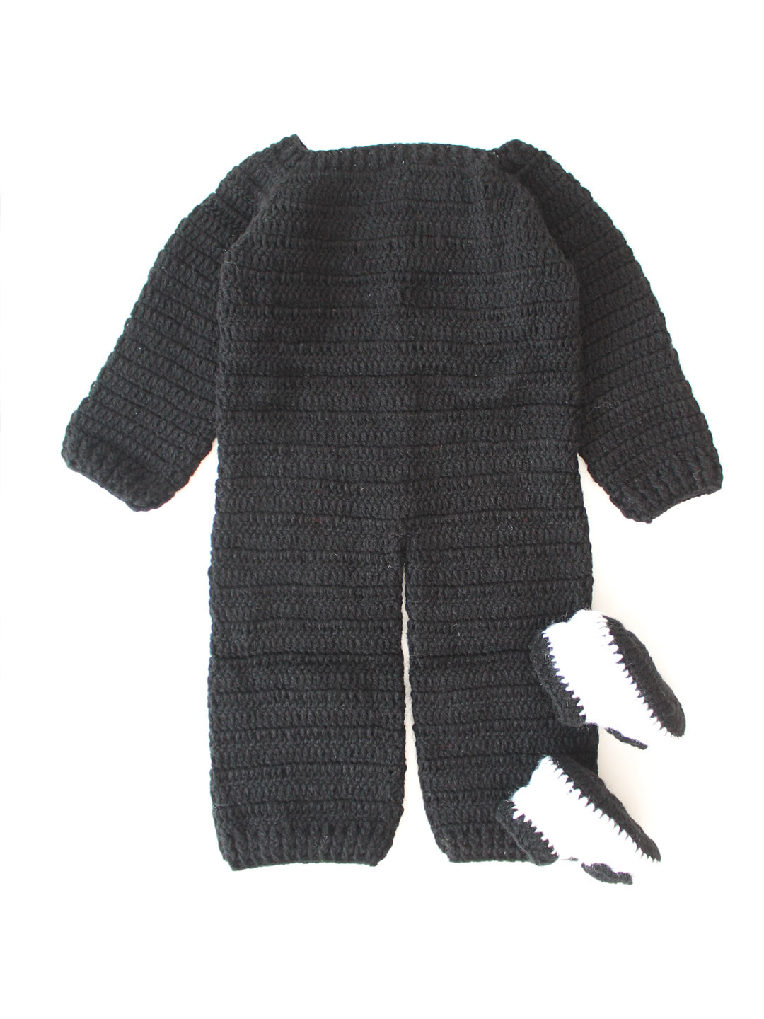Full Sleeves Colour Blocked & Bow Detailed Crochet Jumpsuit Set