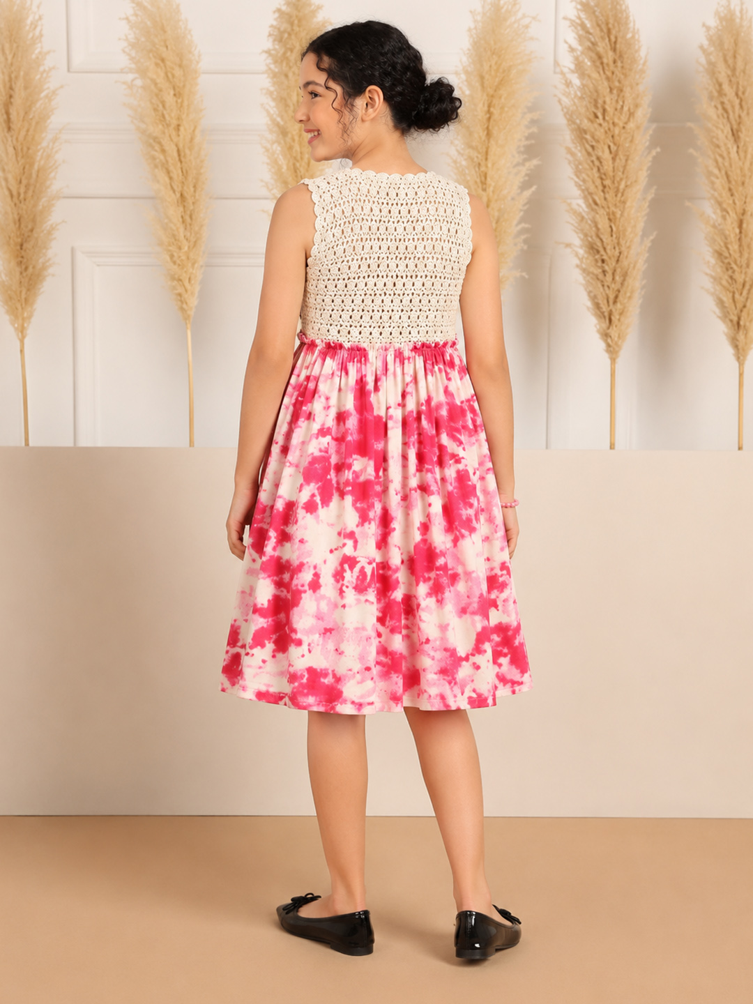 Woonie Printed Crochet Detailed Dress - Pink