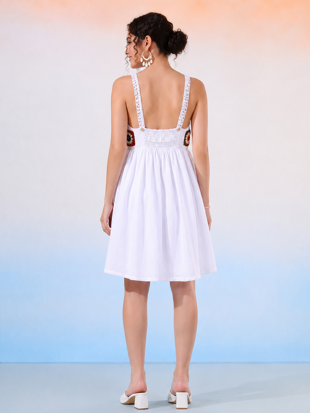 Woonie Floral Crochet Detailed Dress - White