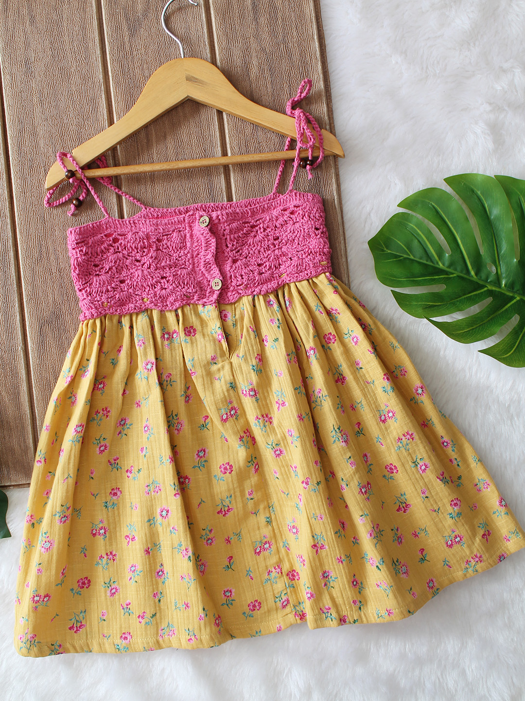 Woonie Cotton Hand Knitted Sleeveless Floral Printed Crochet Detailed Dress - Yellow