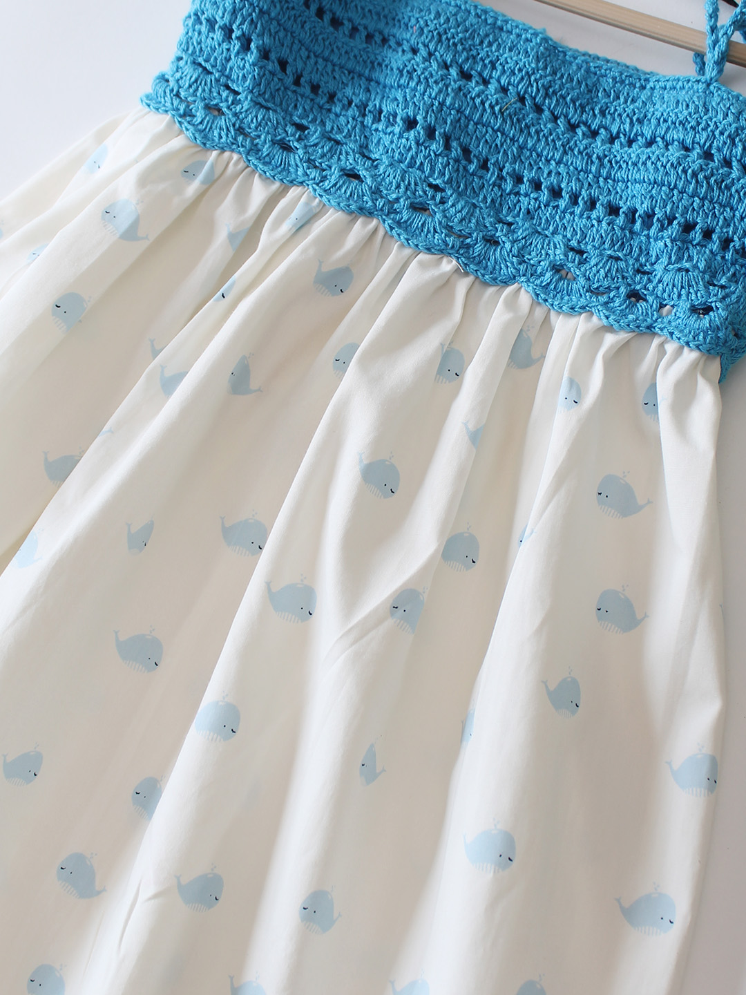 Woonie Cotton Hand Knitted Sleeveless Whales Printed Crochet Detailed Dress - White