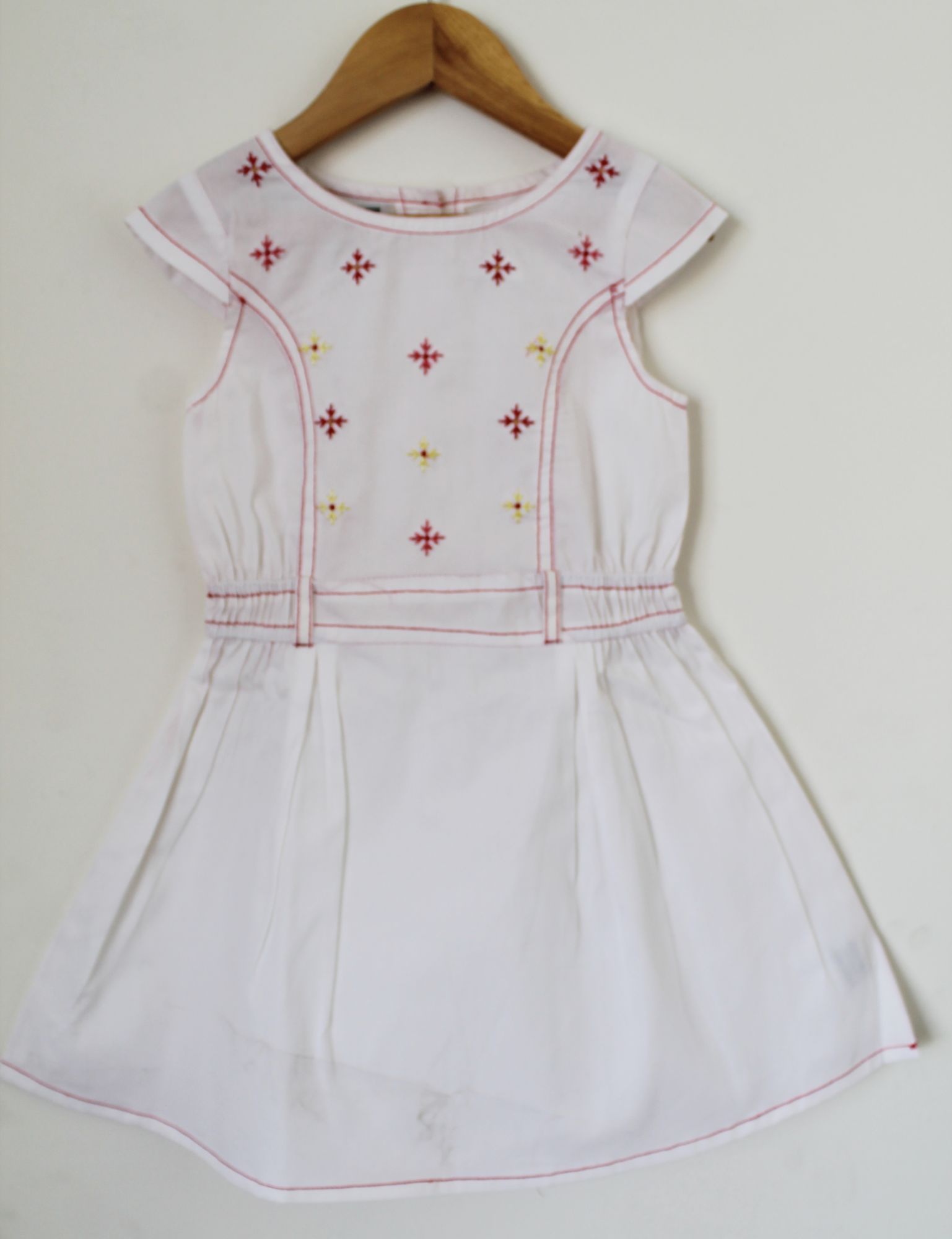 Woonie Embroided Short Sleeves Denim Frock - White