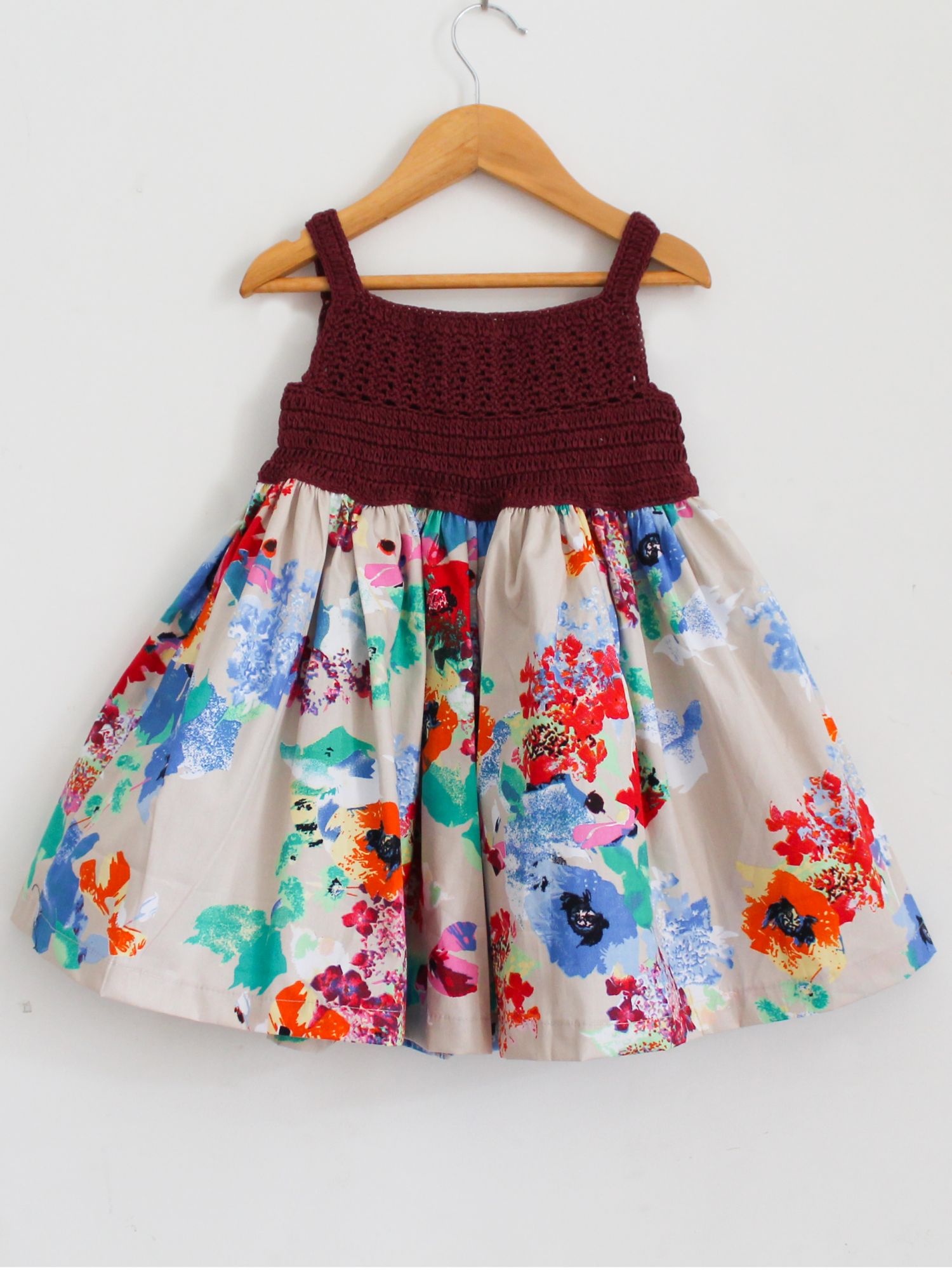 Woonie Handmade Crochet Sleeveless Floral Print Dress - Maroon