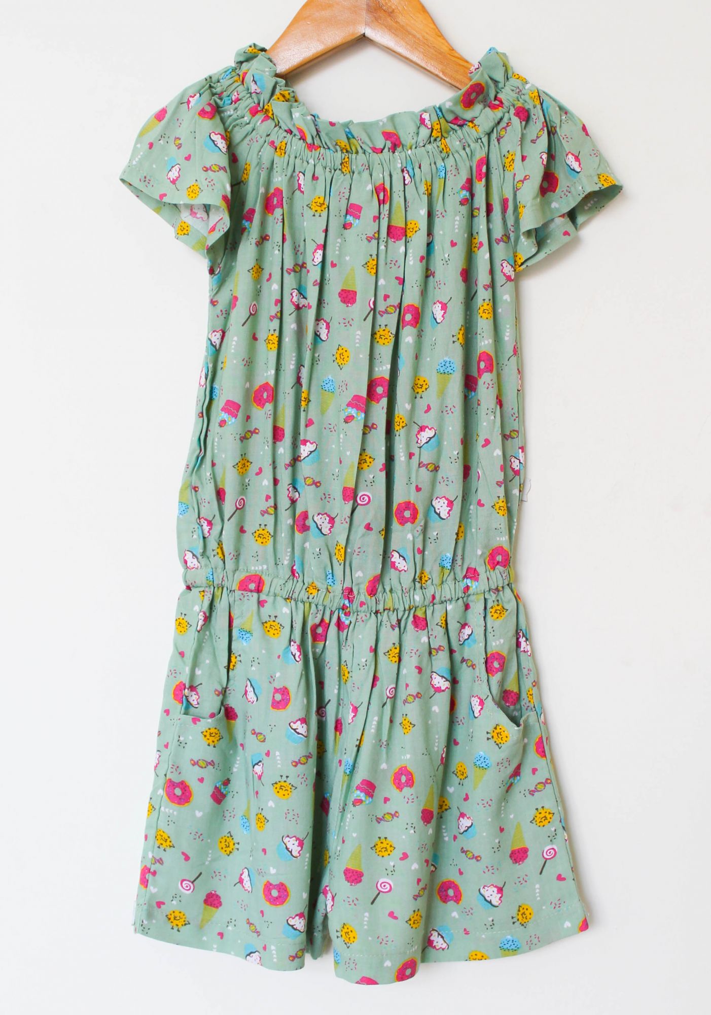 Woonie Short Sleeves Floral Jumpsuit-Green