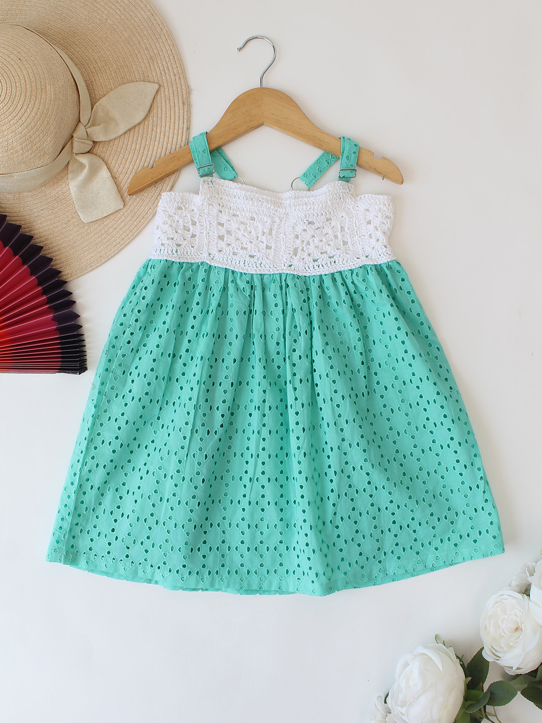 Woonie Schiffli Embroidered Sleeveless Crochet Summer Dress - Green