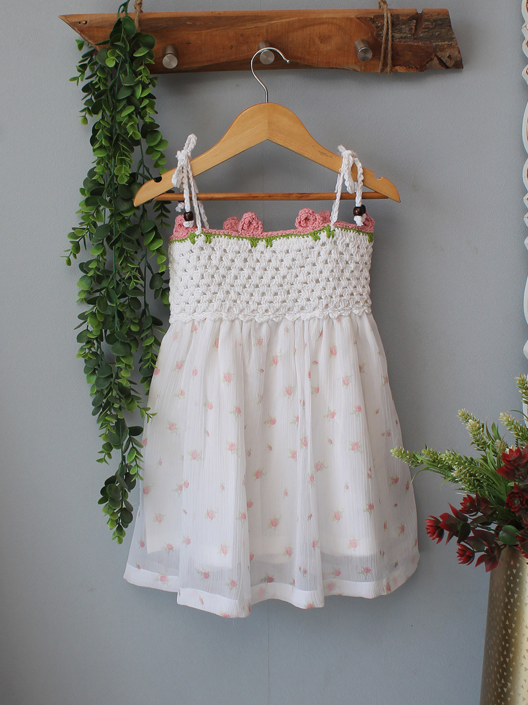 Woonie Crochet Floral Printed Summer Dress - White