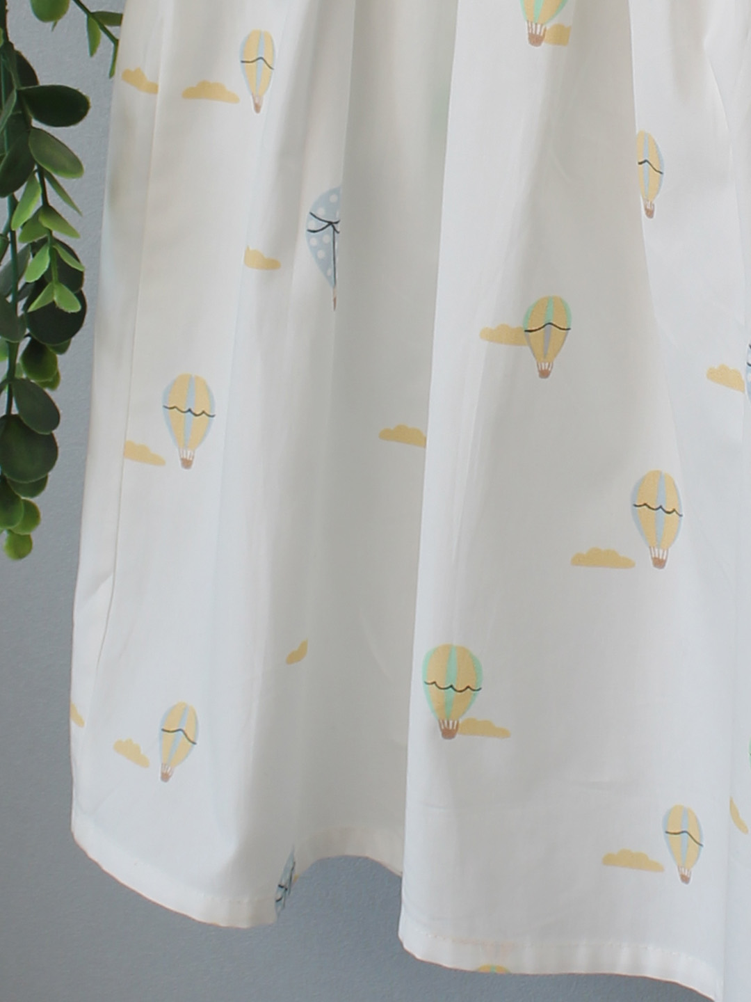 Woonie Crochet Balloon Printed Summer Dress - White