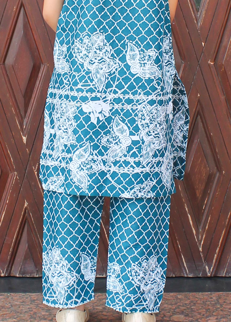 Woonie Sleeveless Floral Print Kurta & Straight Pants Set - Blue