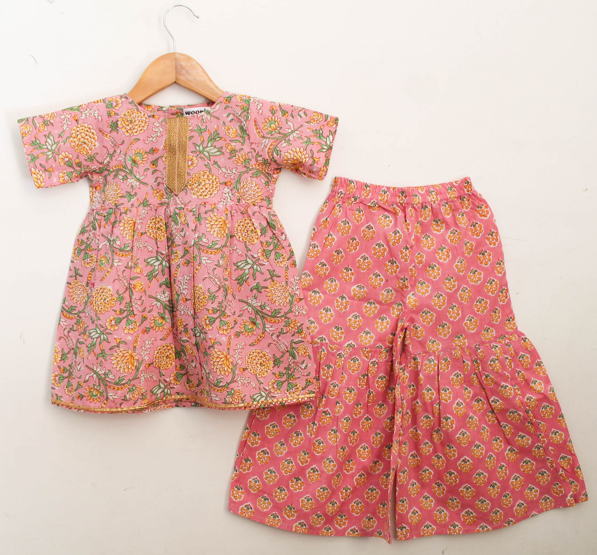 Woonie Half Sleeves Floral Print Kurti & Sharara Set- Pink
