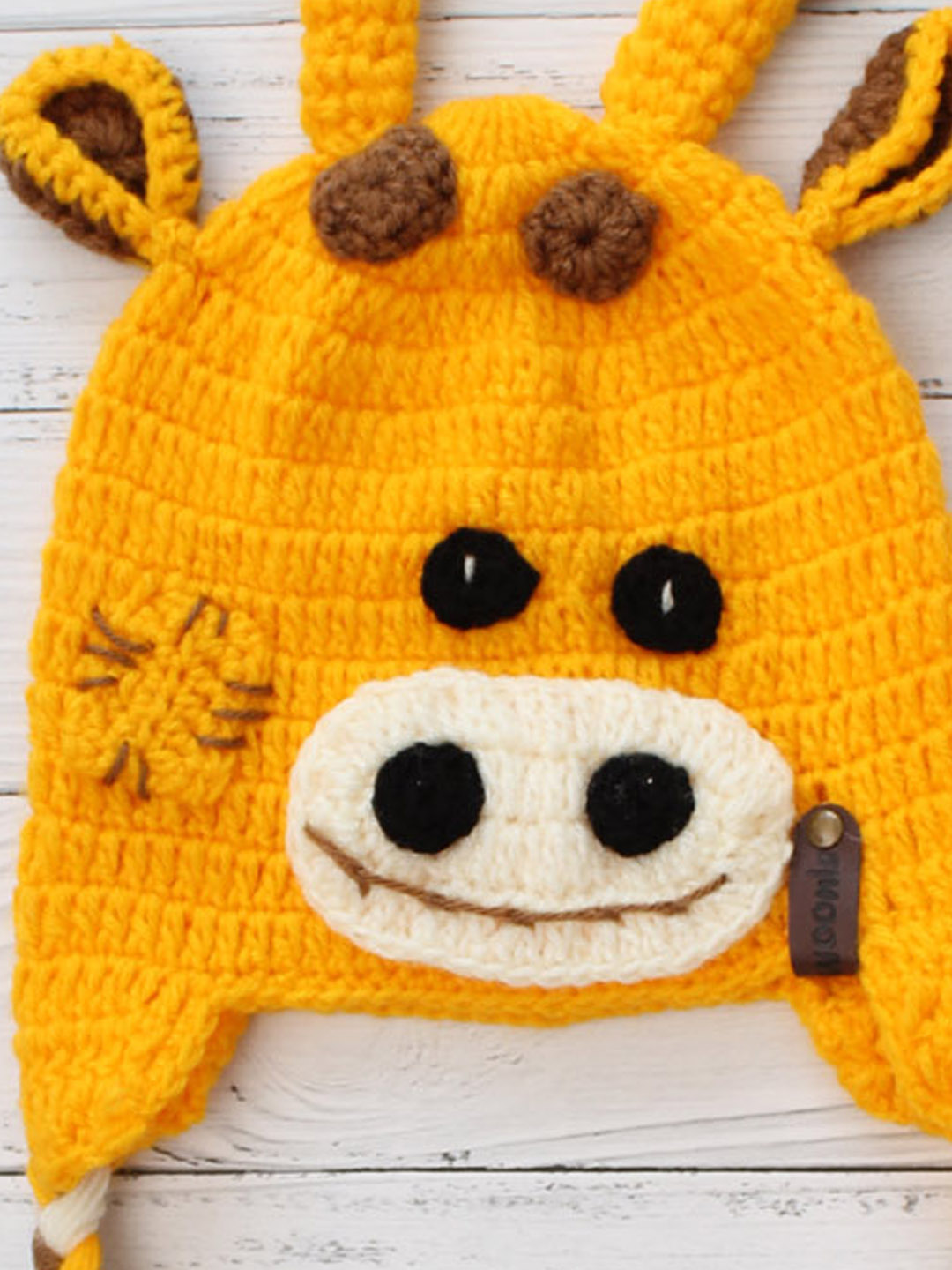 Giraffe Beanie for Newborn - Yellow
