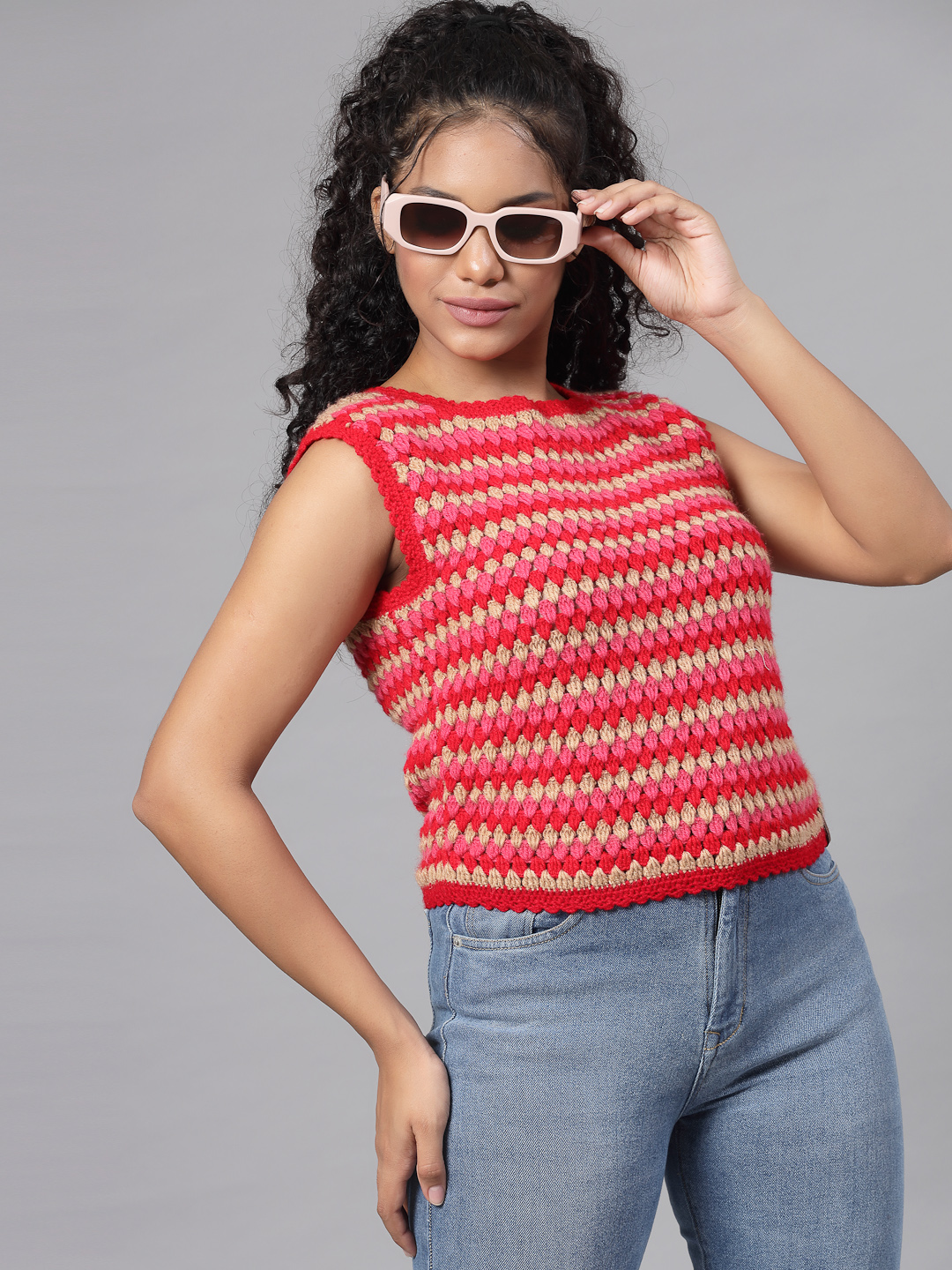 Granny Flat Stitch Dual Coloured Sleeveless Sweater Vest - Red