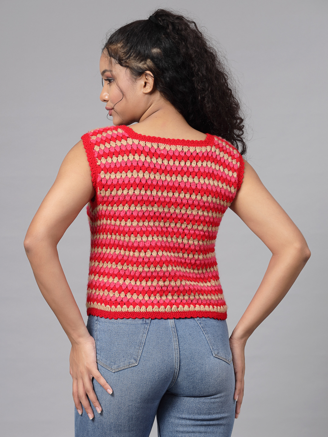 Granny Flat Stitch Dual Coloured Sleeveless Sweater Vest - Red
