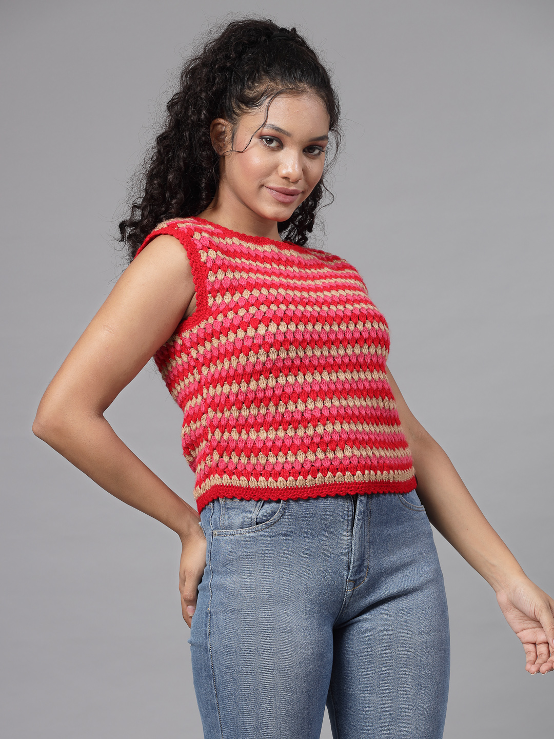 Granny Flat Stitch Dual Coloured Sleeveless Sweater Vest - Red