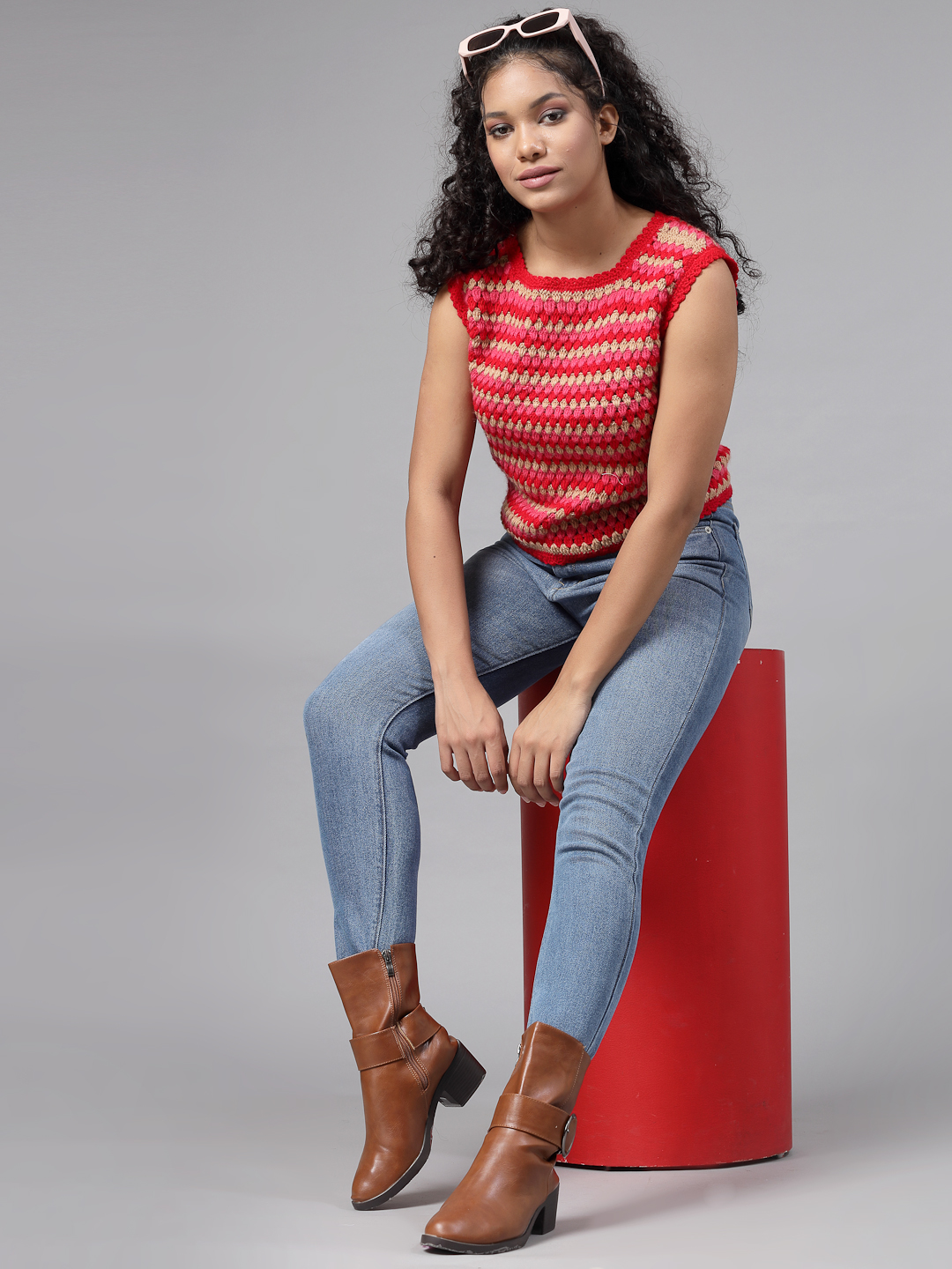 Granny Flat Stitch Dual Coloured Sleeveless Sweater Vest - Red
