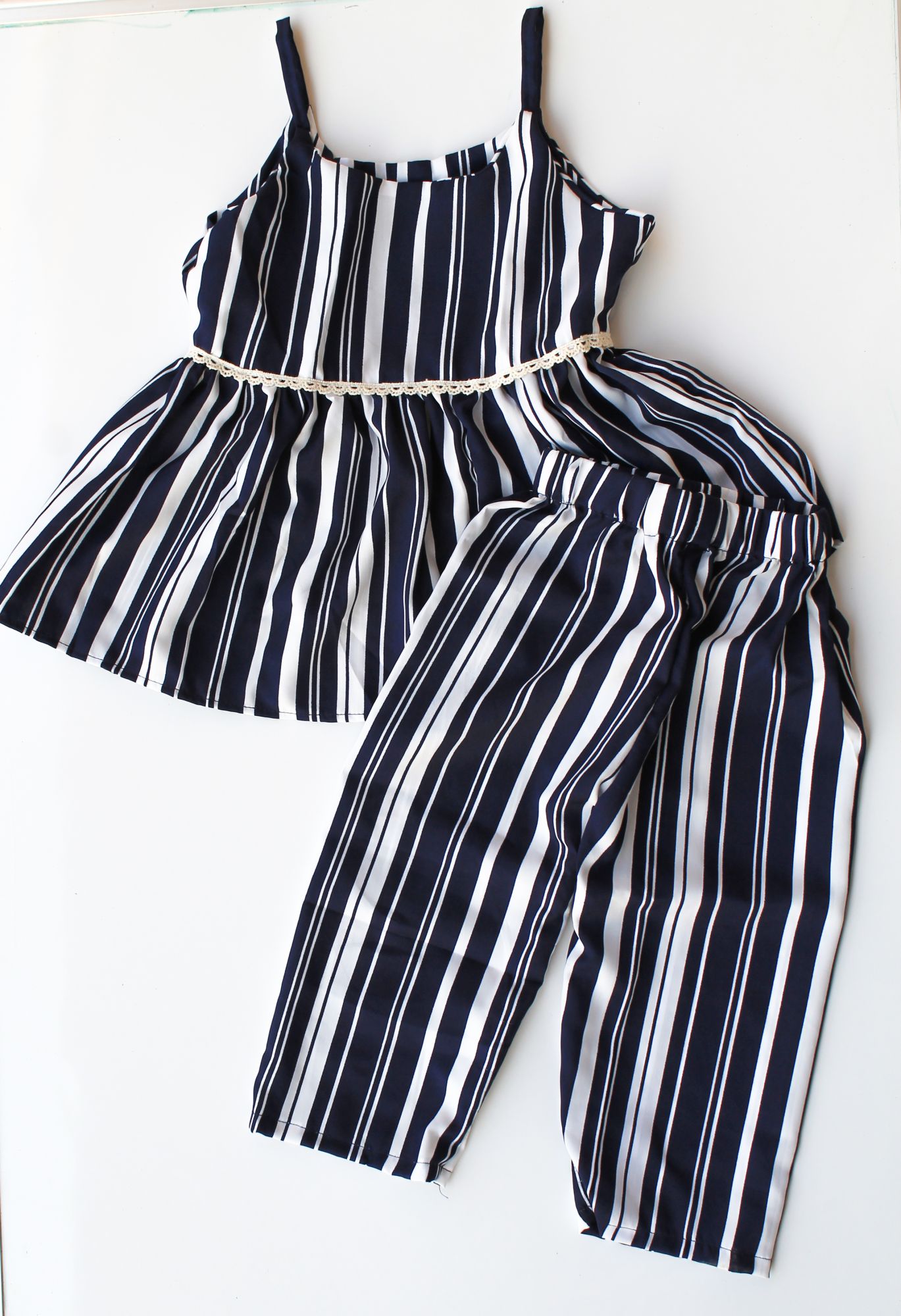Woonie Sleeveless Striped Top With Culottes-Navy Blue