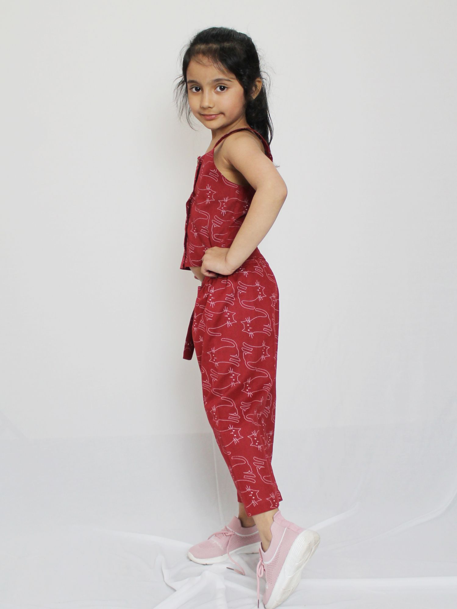 Woonie Sleeveless Cat Printed Sleeveless Top With Pant-Maroon