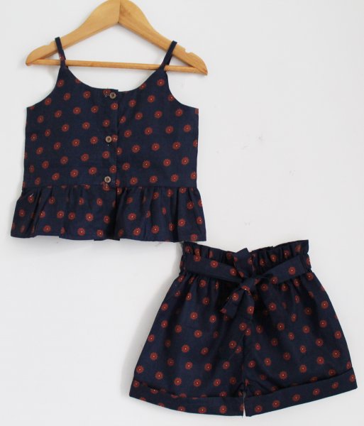 Image of Woonie Floral Printed Sleeveless Top With Shorts - Blue