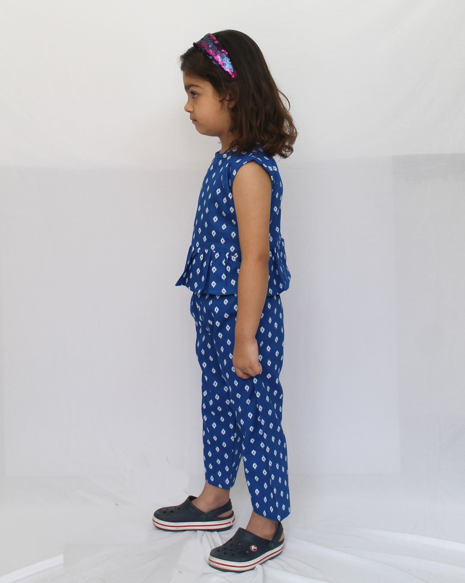 Woonie Sleeveless Solid Printed Top With Pant- Blue
