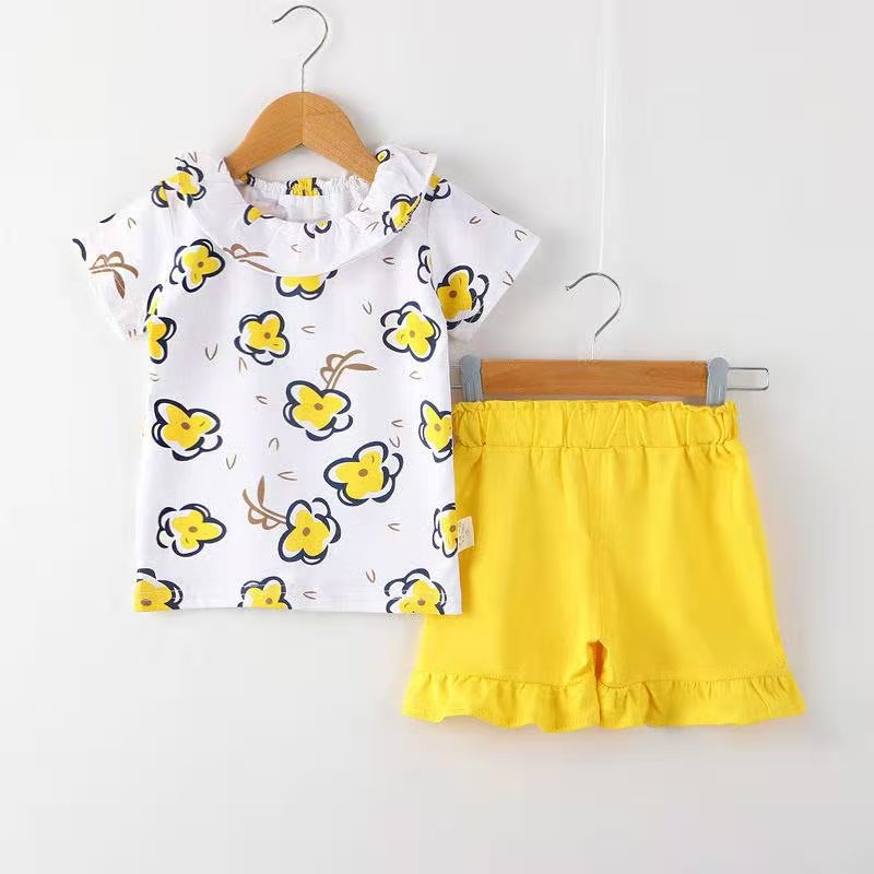 Woonie Short Sleeves Floral Printed Top With Contrast Shorts-Yellow