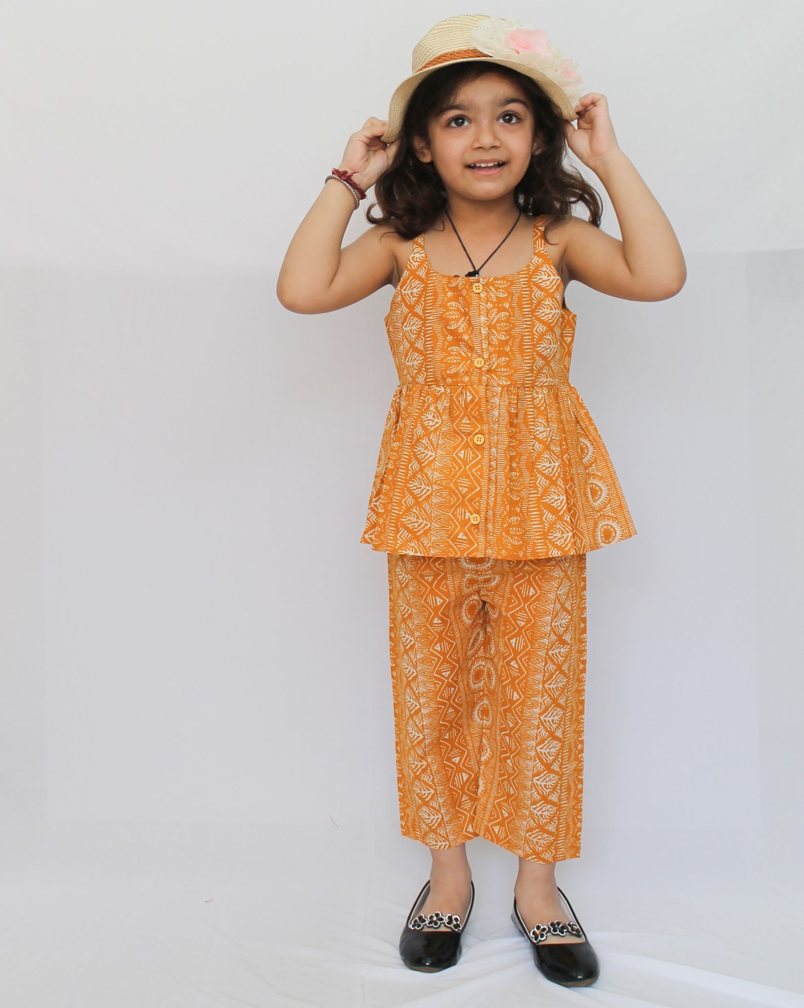 Woonie Sleeveless Floral Top With Culottes-Yellow
