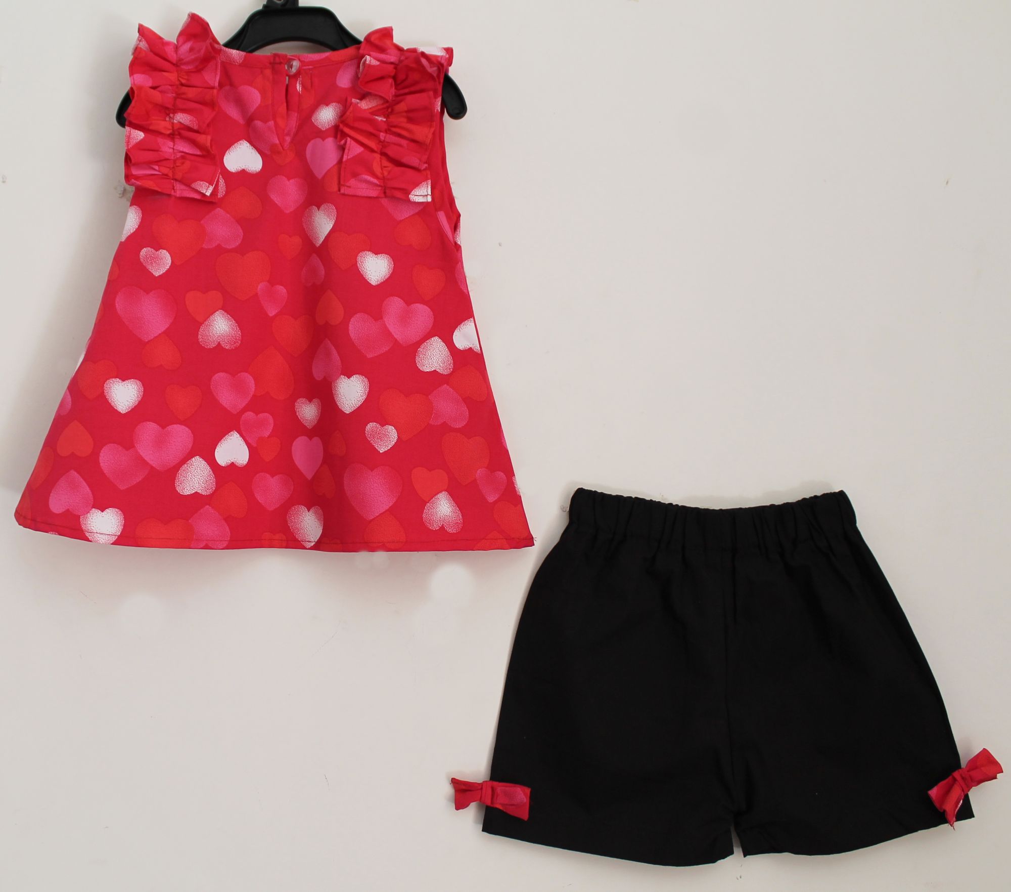 Woonie Sleeveless Heart Print Top With Shorts   Pink