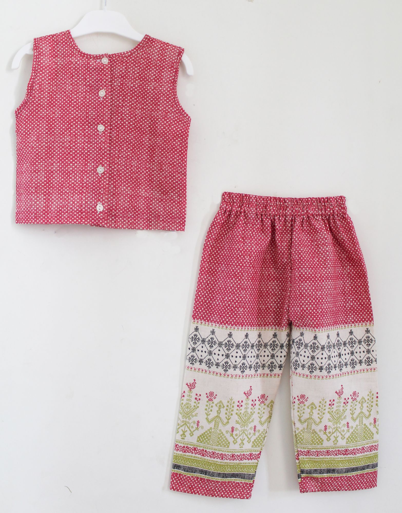 Woonie Sleeveless Top With Printed Bottom  Set  Pink