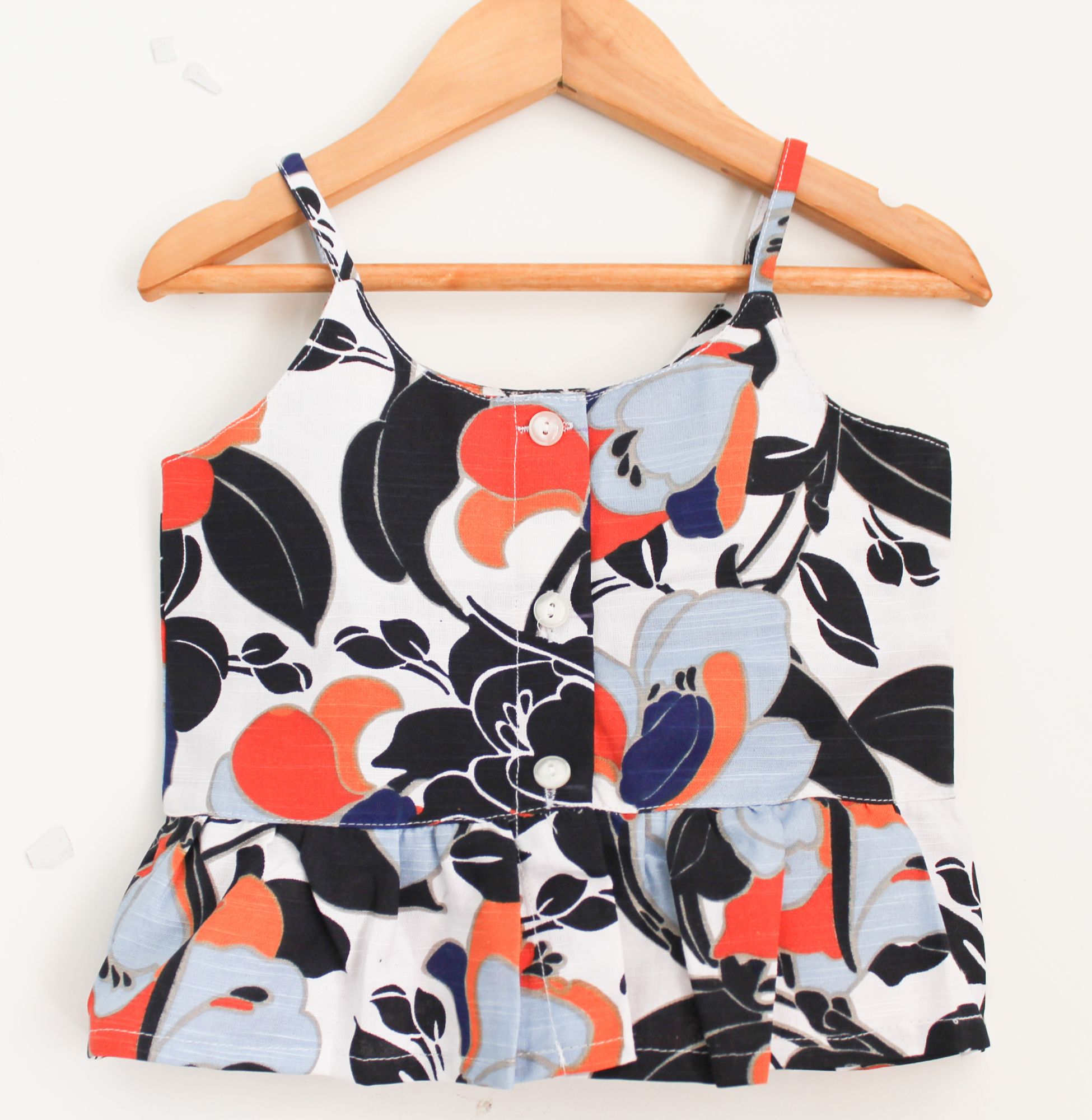 Woonie Sleeveless Abstract Floral Design Top With Shorts - Multi Color