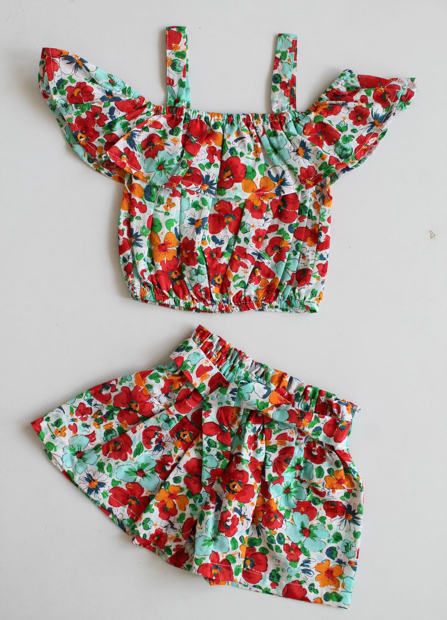Woonie Short Sleeves Floral Print Top With Skorts - Multi Colour